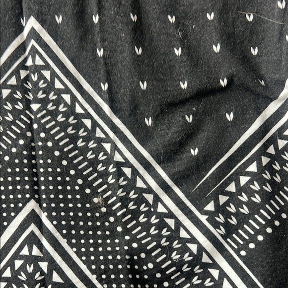 Krimson Klover Red and White Top - Picture 6 of 8